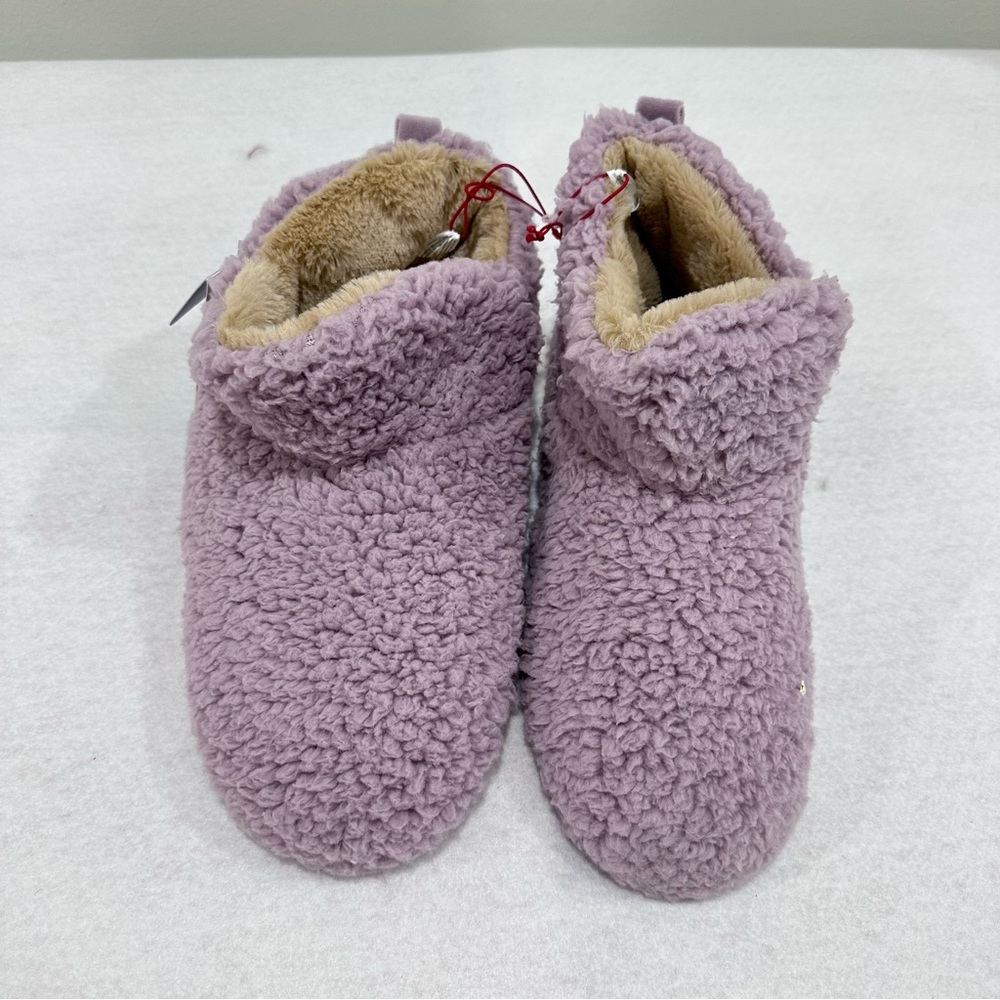Women’s Dearfoams Sherpa Slippers